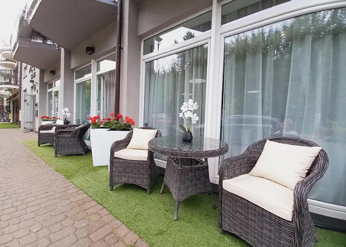 Pensjonat Boss z Restauracją 50 metrów od Morza!